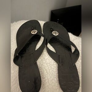 Size 9 Tory Burch Patent Leather flip flops